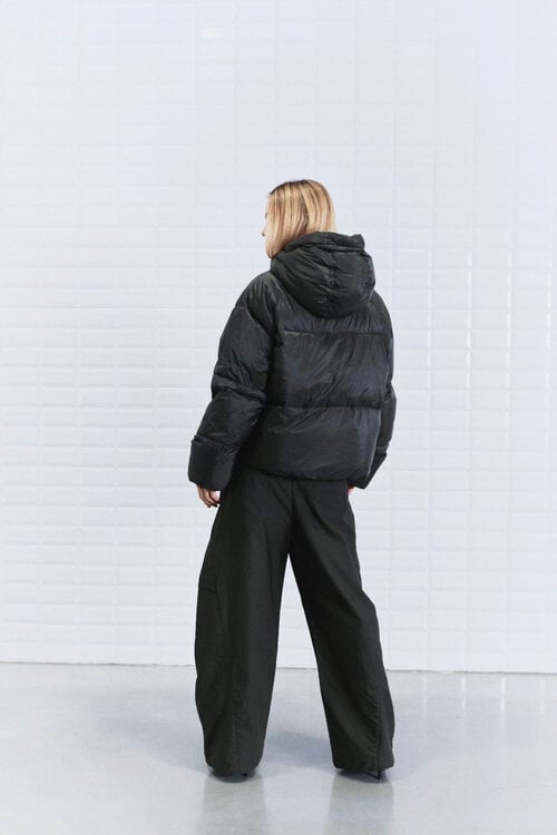 WITHBLACK WBLEMMA SHORT DOWN PUFFER JKT