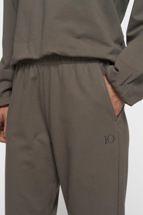 10Days Stille elegantie ontmoet comfort in de Slim Jogger Fog.