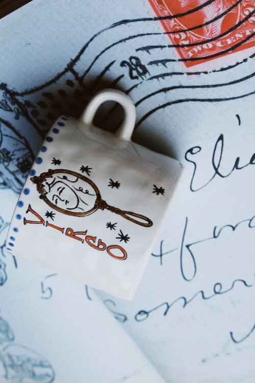 Anna & Nina Zodiac Virgo Theemok