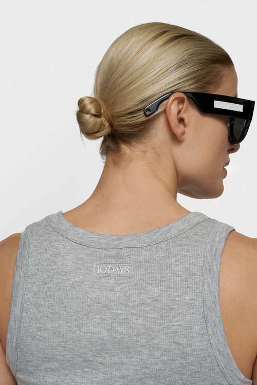 10Days Grijze ribgebreide tanktop van zacht materiaal