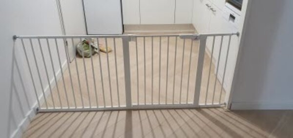 BabyDan BabyDan Premier Barrière de Sécurité Escalier et Porte 171,3 - 177,1 cm