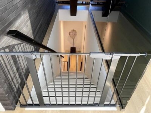 BabyDan BabyDan Premier Barrière de Sécurité Escalier et Porte 105,5 - 112,8 cm