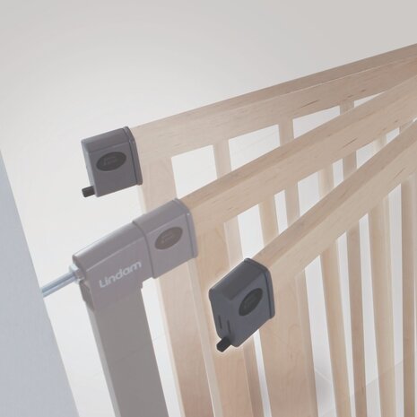 Munchkin Munchkin Designer Close Barrière de Sécurité Escalier et Porte 75 - 82 cm Munchkin Munchkin Designer Close Barrière de Sécurité Escalier et Porte 75 - 82 cm