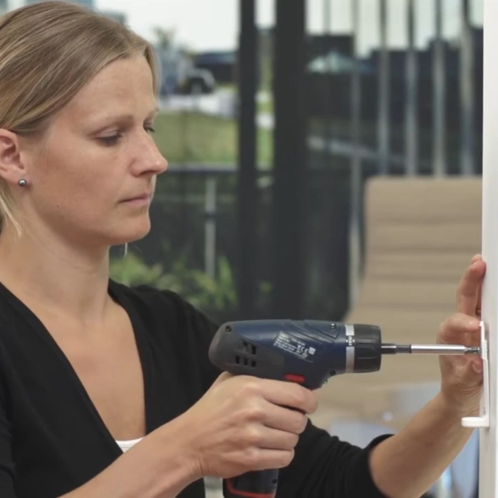 Installer une barrière de sécurité pour porte