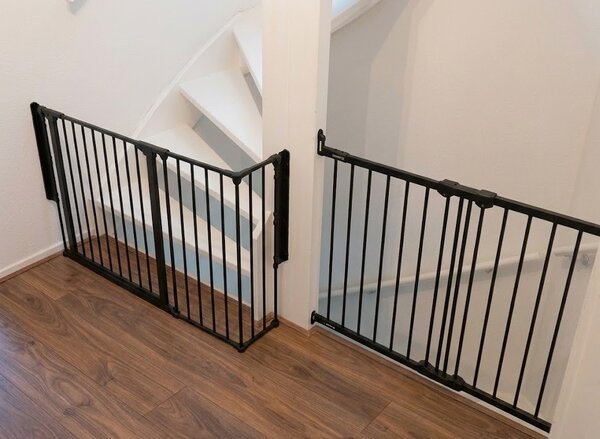 BabyDan BabyDan Flex Barrière de Sécurité Escalier et Porte 133 cm & BabyDan FlexiFit Barrière de Sécurité Escalier et Porte 62 - 105 cm BabyDan BabyDan Flex Barrière de Sécurité Escalier et Porte 133 cm & BabyDan FlexiFit Barrière de Sécurité Escalier et Porte 62 - 105 cm