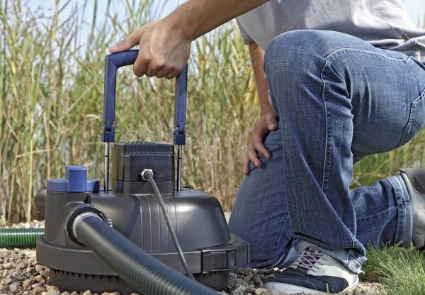 Oase FiltoClear 31000 + Gratis Ersatzschaum Set