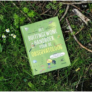 Lannoo Het buitengewone boek van de observatoloog