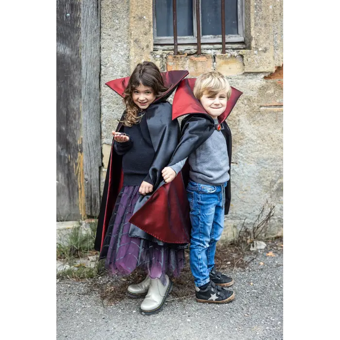 Great Pretenders Vampieren cape