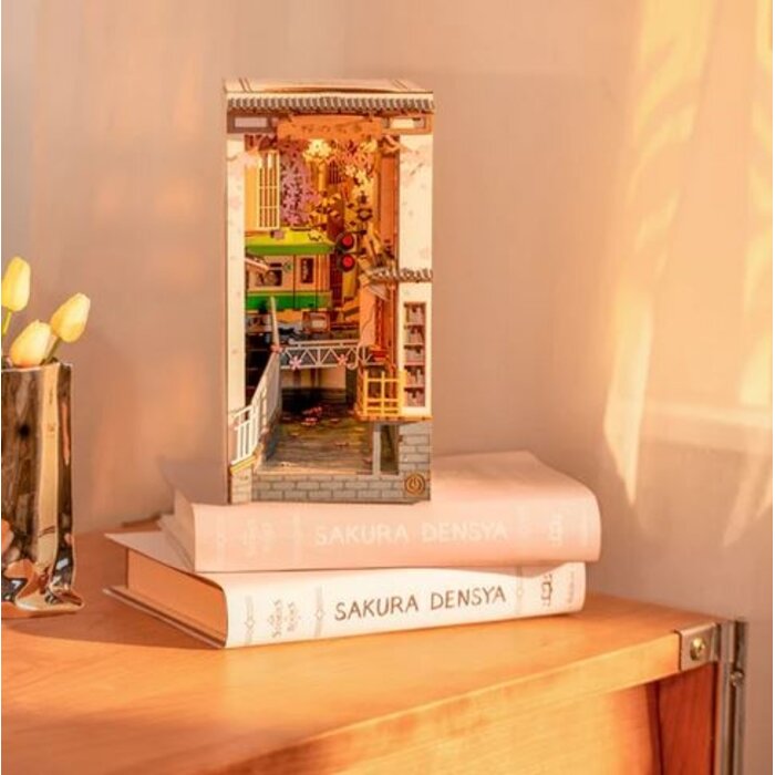 Rolife Book Nook - SAKURA DENSYA