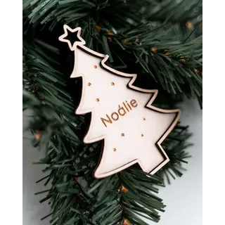 Loved by Lio Gepersonaliseerde kerstboom - Met naam
