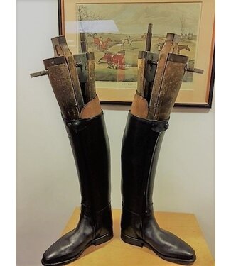 Petrie Boots stretching of the shaft