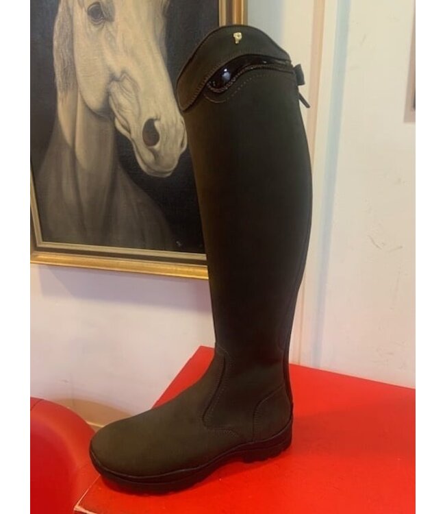 Petrie Boots O204-40 Petrie Explorer nubuck  Winter olive 40-48-39 serie W