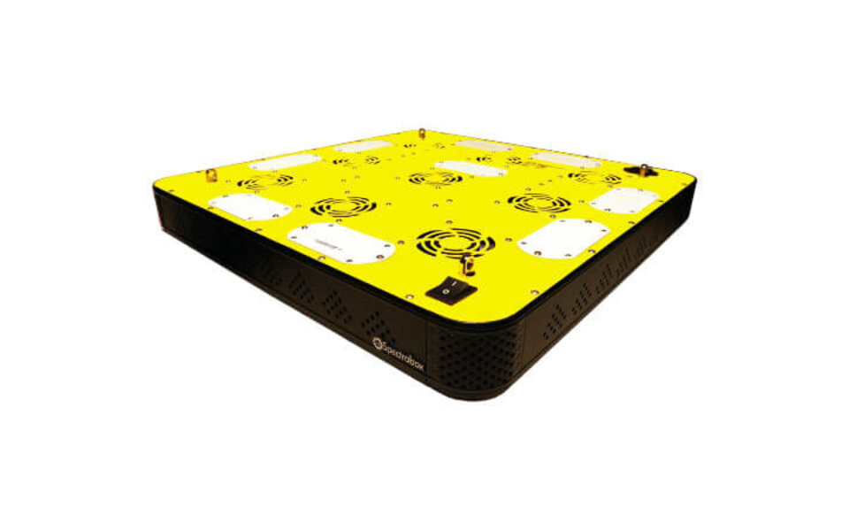 Spectrabox Spectrabox 900W Xtreme LED Grow Light