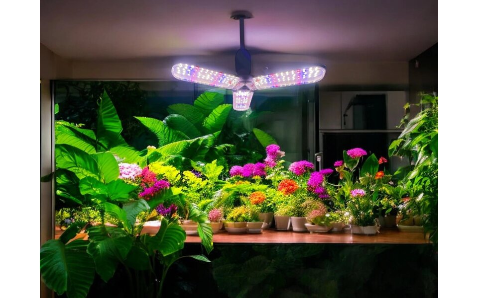 Moeslamp HLW Chopper 3 | 30W | E27 | Full-spectrum | LED Grow Light