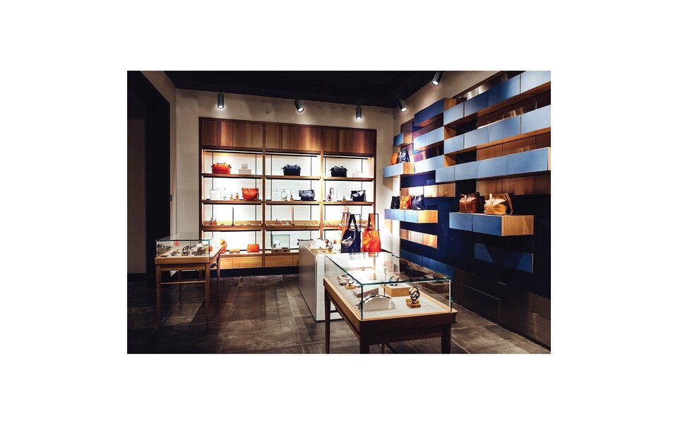 HLW LED LED Spot Track Lighting with GU10 Fitting - Matte Black Aluminum, Adjustable