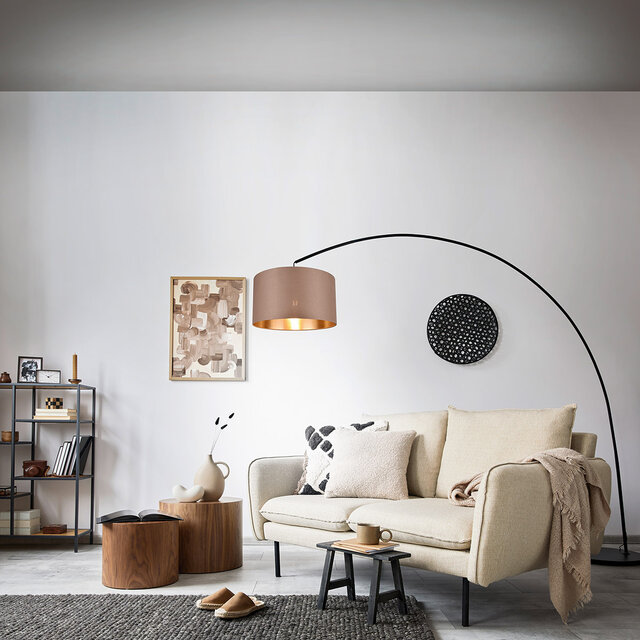 Taupe metalen LED vloerlamp met E27 fitting en voetschakelaar tot 60W