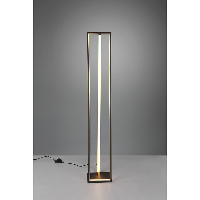 HLW LED LED Floor Lamp 26W - Matte Black Aluminum with Adjustable Beam Angle & Customizable Color
