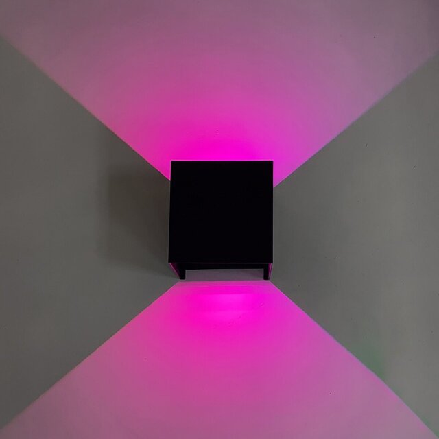 Zwarte verstelbare LED wandlamp 9W met dimbare RGB-verlichting en IP65 bescherming