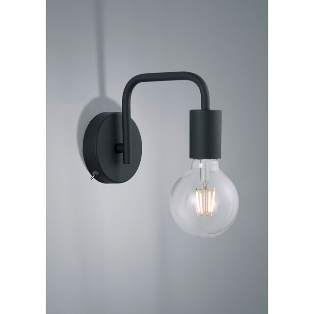 Ronde mat zwarte LED wandlamp van aluminium met E14 fitting en maximaal 42W vermogen in modern design Ronde mat zwarte LED wandlamp van aluminium met E14 fitting en maximaal 42W vermogen in modern design
