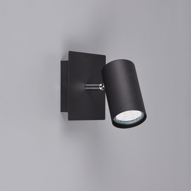 Vierkante mat zwarte LED wandlamp van aluminium met GU10 fitting en maximaal 25W vermogen Vierkante mat zwarte LED wandlamp van aluminium met GU10 fitting en maximaal 25W vermogen