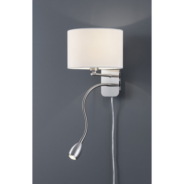 Matte LED wandlamp met flexibele arm, 3W vermogen en warm wit licht van 3000K, geschikt voor lezen
