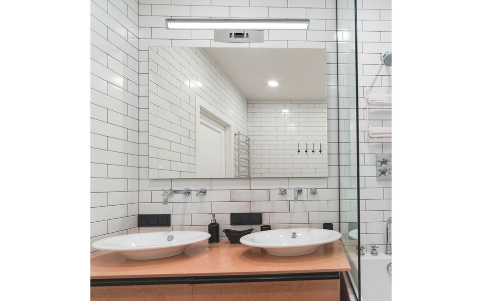 HLW LED LED Vloerlamp 8W met neutraal wit licht - Witte LED Lamp in mat chroom aluminium HLW LED LED Vloerlamp 8W met neutraal wit licht - Witte LED Lamp in mat chroom aluminium