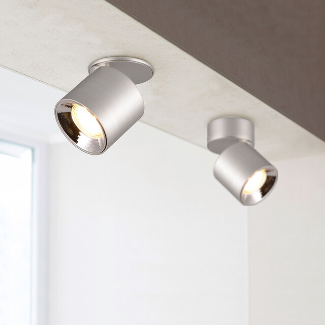 Ronde LED wandlamp in mat nikkel met GU10 fitting en modern design tot 10W Ronde LED wandlamp in mat nikkel met GU10 fitting en modern design tot 10W