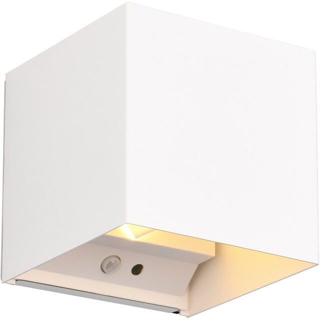 Mat witte LED wandlamp met sensor, 5W vermogen en warmwit licht van 3000K voor sfeervolle verlichting Mat witte LED wandlamp met sensor, 5W vermogen en warmwit licht van 3000K voor sfeervolle verlichting