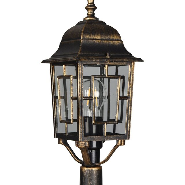 Staande bronzen aluminium buitenlamp met drie E27 lichtpunten tot 60W LED tuinverlichting