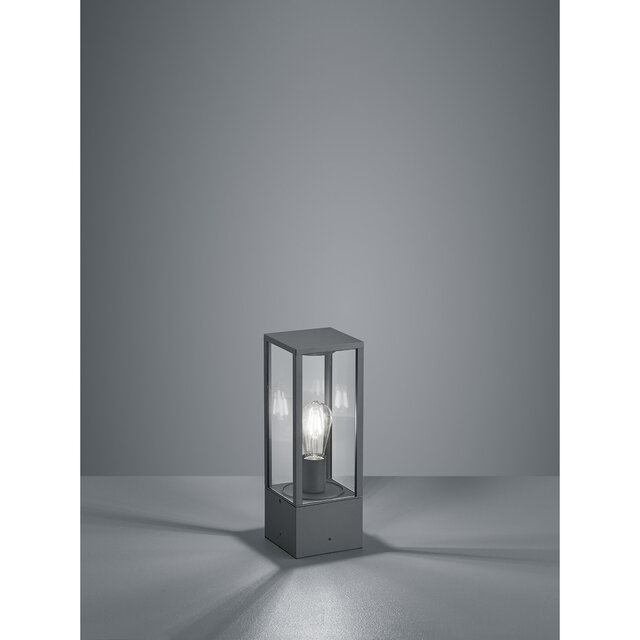 Staande buitenlamp van mat antraciet aluminium met E27 fitting geschikt voor LED tot 60W