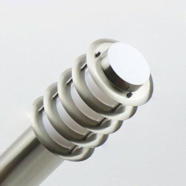 Ronde staande buitenlamp van RVS met E27 fitting en warm wit LED-licht van 8W en 2700K