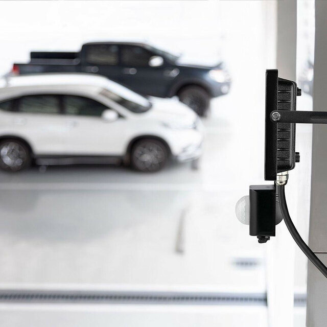 HLW LED LED Bouwlamp en LED Wandlamp met Sensor - Zwarte en Witte Vloerlamp - Koud Wit 6000K