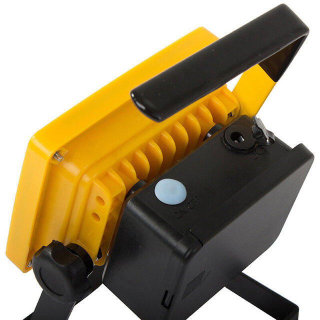 HLW LED Adjustable LED Construction Lamp - White, Waterproof IP65 LED Lamp - Cool White Daylight 6000K HLW LED Adjustable LED Construction Lamp - White, Waterproof IP65 LED Lamp - Cool White Daylight 6000K