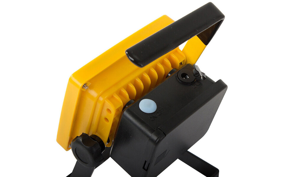 HLW LED Adjustable LED Construction Lamp - White, Waterproof IP65 LED Lamp - Cool White Daylight 6000K HLW LED Adjustable LED Construction Lamp - White, Waterproof IP65 LED Lamp - Cool White Daylight 6000K