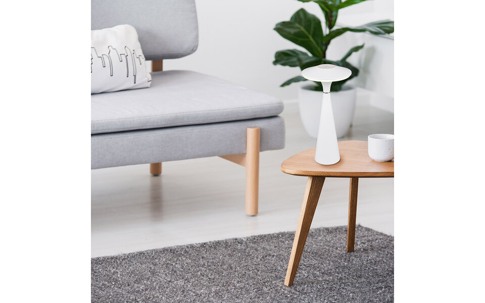 HLW LED LED Table Lamp - Trion Rezo - 2W - Adjustable Color - Rechargeable Batteries - Matte White - Plastic HLW LED LED Table Lamp - Trion Rezo - 2W - Adjustable Color - Rechargeable Batteries - Matte White - Plastic