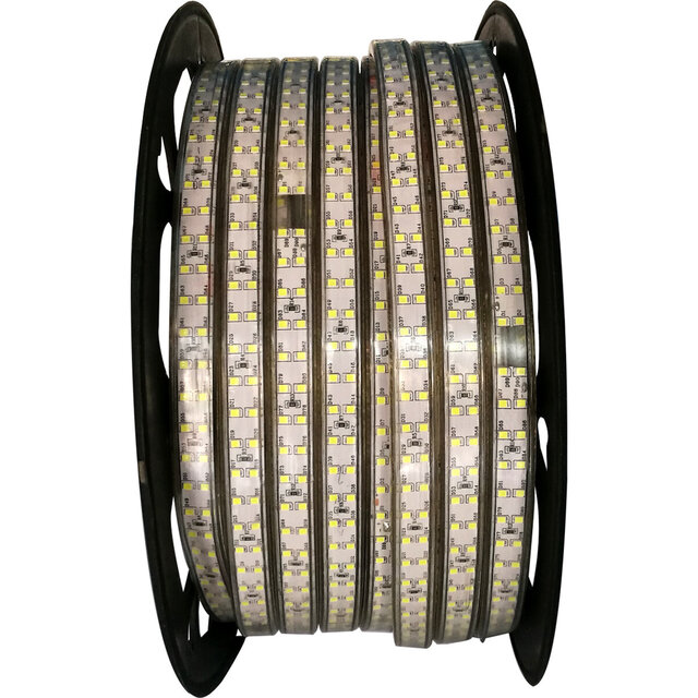 Waterdichte 50 meter LED strip in koud wit 6500K met 400W vermogen en 15000 lumen lichtopbrengst