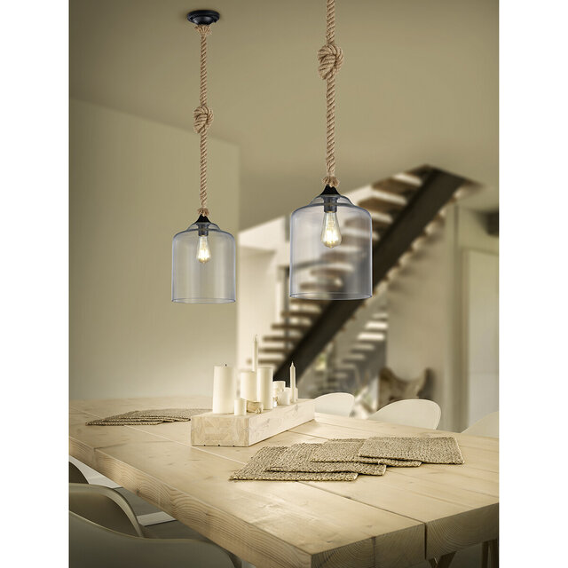 Industrieel vormgegeven mat zwarte LED hanglamp met E27 fitting en 60W vermogen