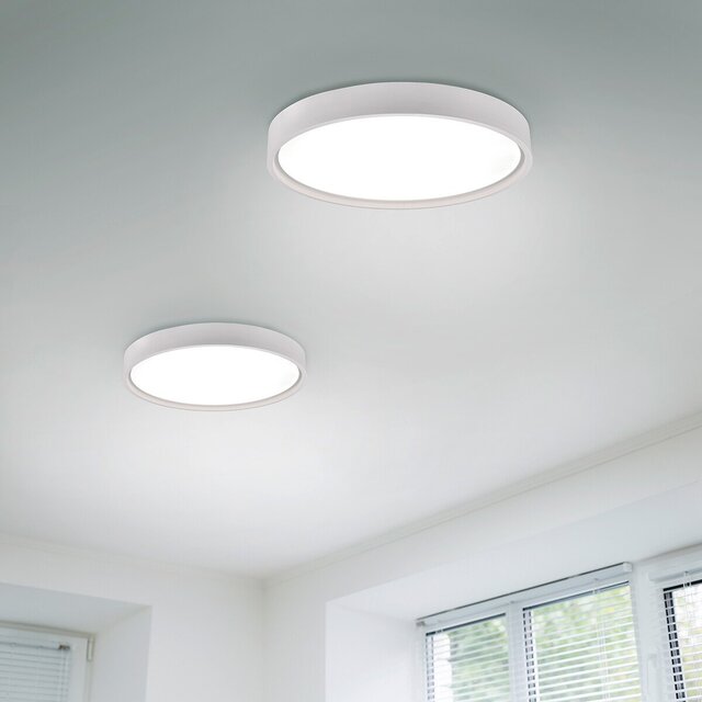 ronde mat witte LED plafondlamp 29W met 3260 lumen en instelbare kleurtemperatuur, diameter 45 cm ronde mat witte LED plafondlamp 29W met 3260 lumen en instelbare kleurtemperatuur, diameter 45 cm