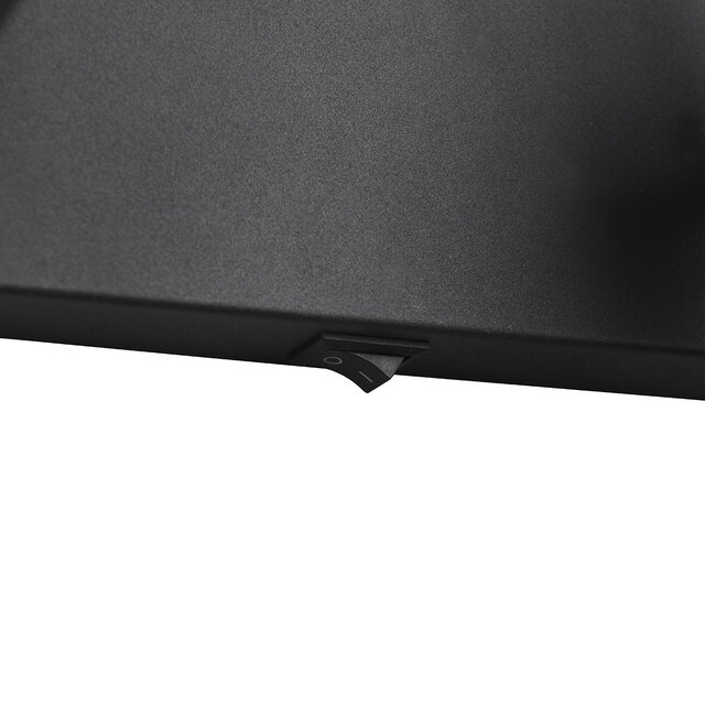 Zwarte en witte LED wandspot met 2 lichtpunten en E14 fitting tot 15W vermogen Zwarte en witte LED wandspot met 2 lichtpunten en E14 fitting tot 15W vermogen