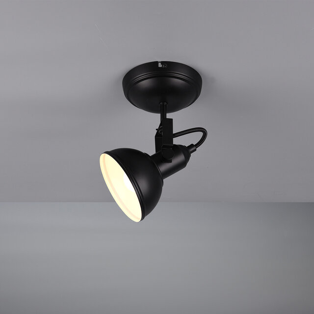 Mat zwarte LED plafondspot met E14 fitting en 1 licht, geschikt tot 40W Mat zwarte LED plafondspot met E14 fitting en 1 licht, geschikt tot 40W