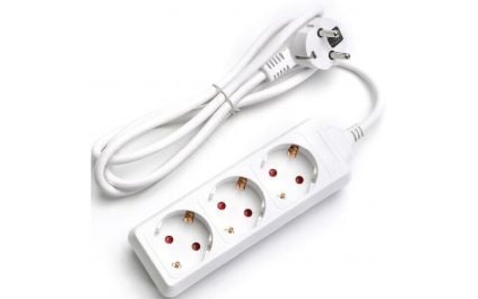HLW LED Aigi Wayne Power Strip 3680W - 3 Outlets, 1.5m Extension Cord & LED Accessories