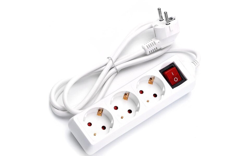 HLW LED Aigi Antris Power Strip with Switch 3680W – 3 Outlets, 1.5m Extension Cord