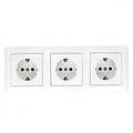 Aigi Cika 3-way white wall socket with earth connection - Safe LED accessories