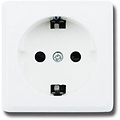 Aigi Kuta White Wall Socket - Single, Earth Connection & Safe LED Accessories