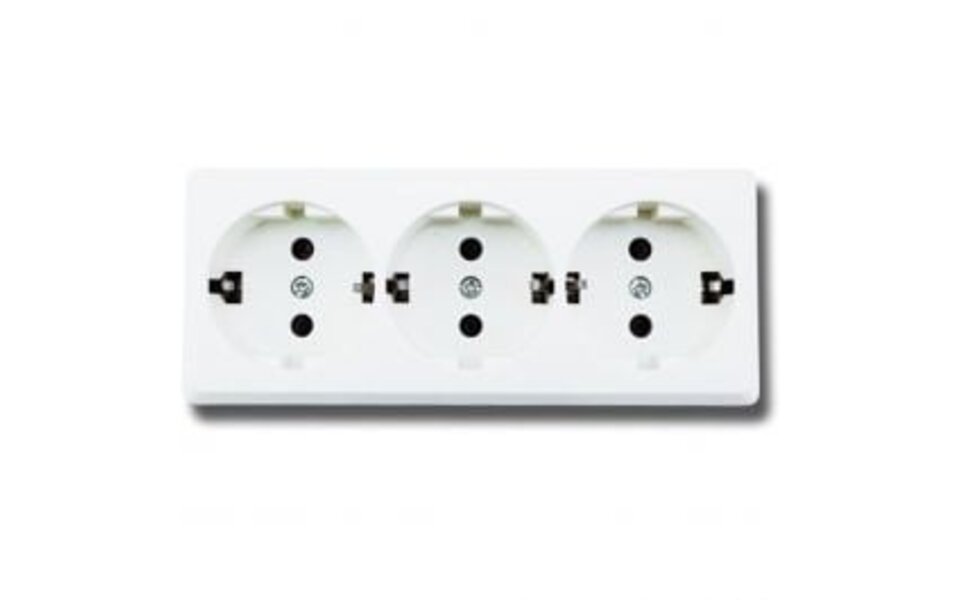 HLW LED Aigi Kuta triple grounded wall socket white - ideal LED accessories