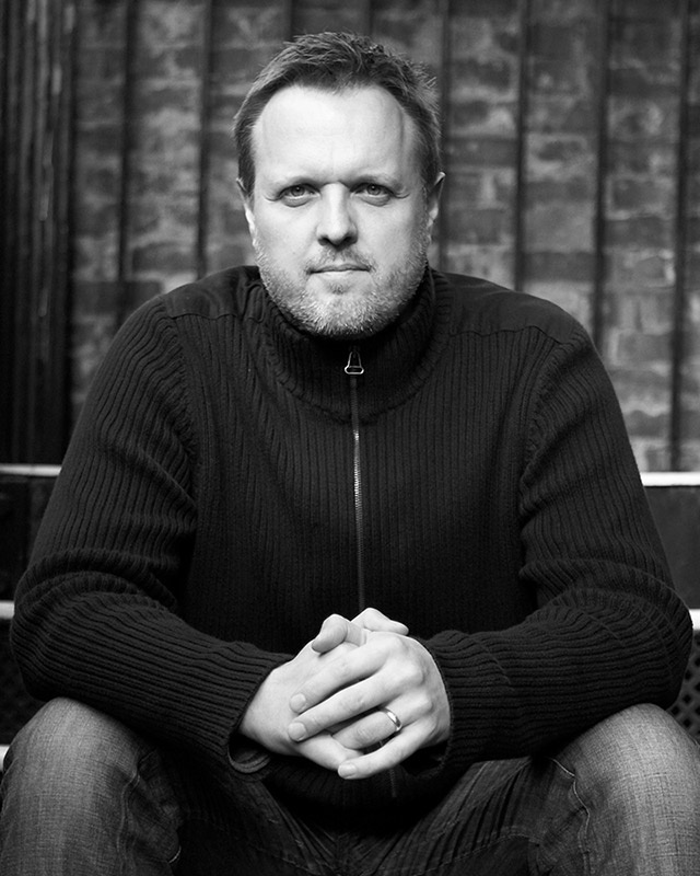 Simon Pengelly