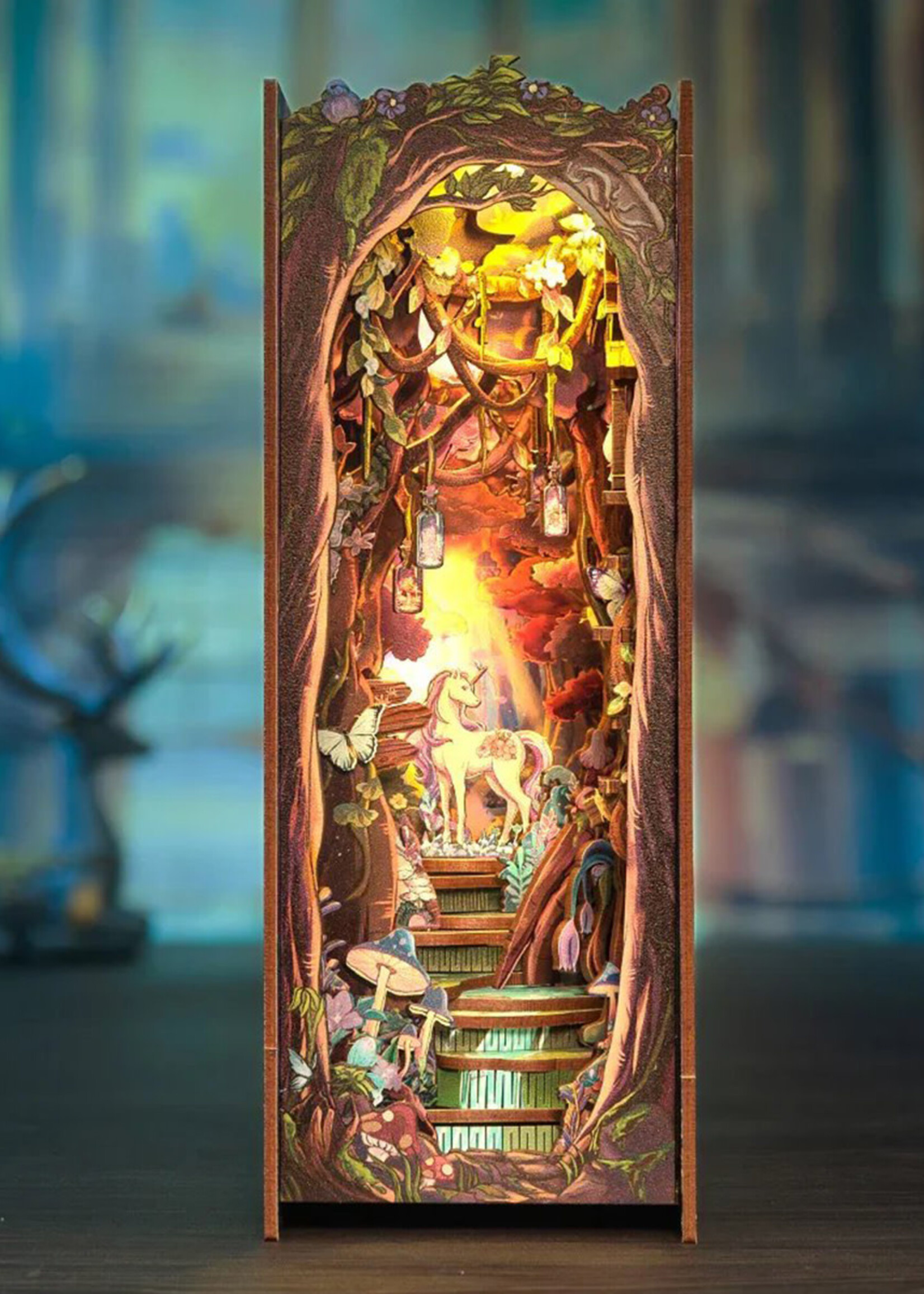 Book Nook Kit Diy The Grace of the Forest 89pc + LED Light