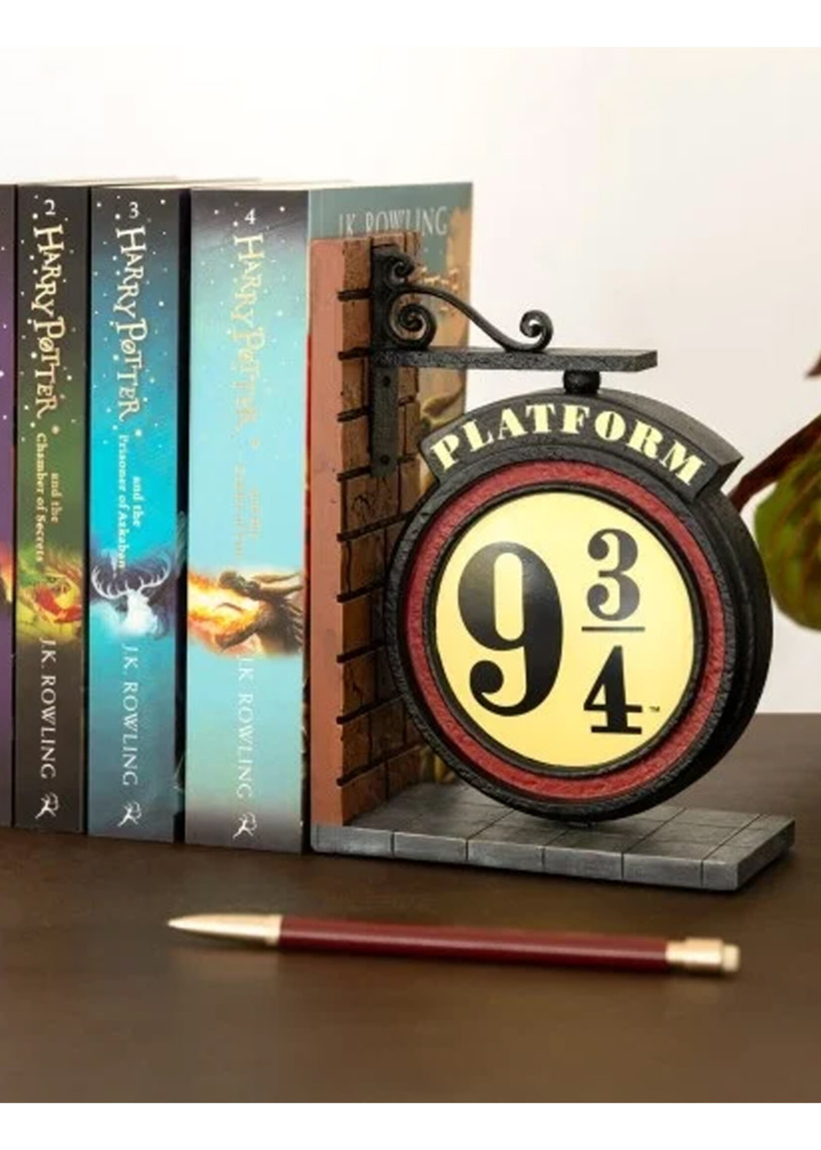 Harry Potter Platform 9 3 4 Bookend 13cm