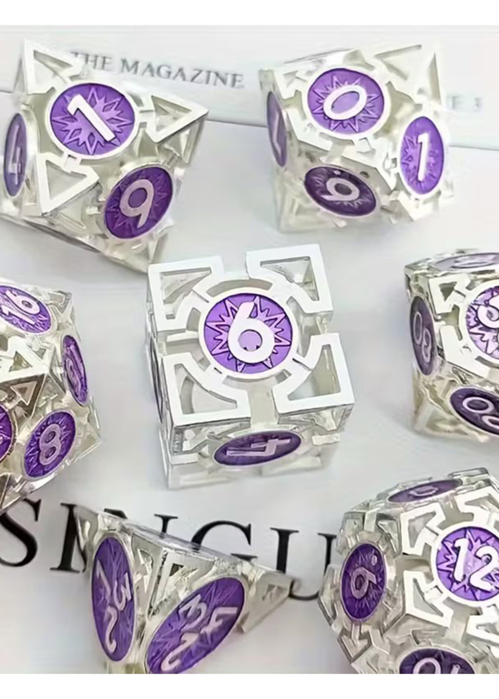 D&D Holle Metalen dobblestenen  Set Zilver Paars