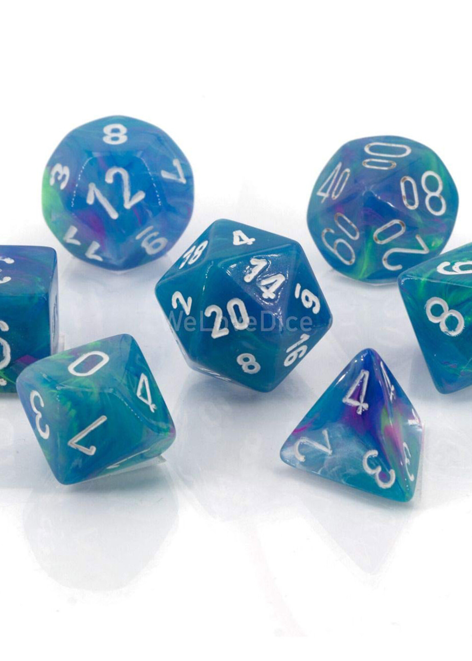 Dice Set Festive Waterlily White